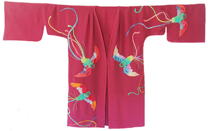 This is an enlarged image of the Phoenix Kimono by Elizabeth Bonerb.